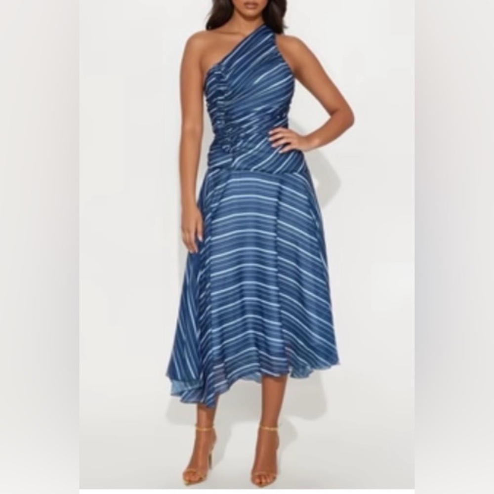 NWT Fashion Nova One-Shoulder Blue Dress size Small